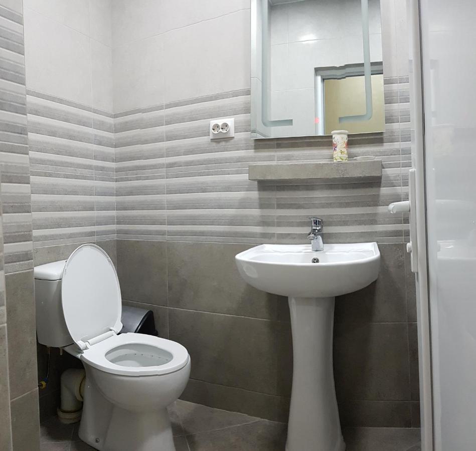 Guest House 15A Кутаиси Экстерьер фото