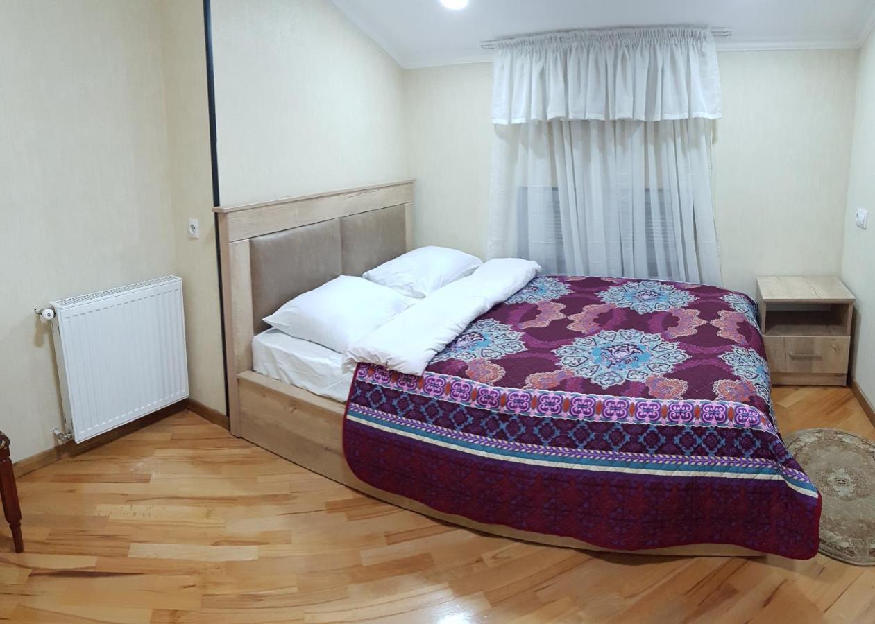 Guest House 15A Кутаиси Экстерьер фото