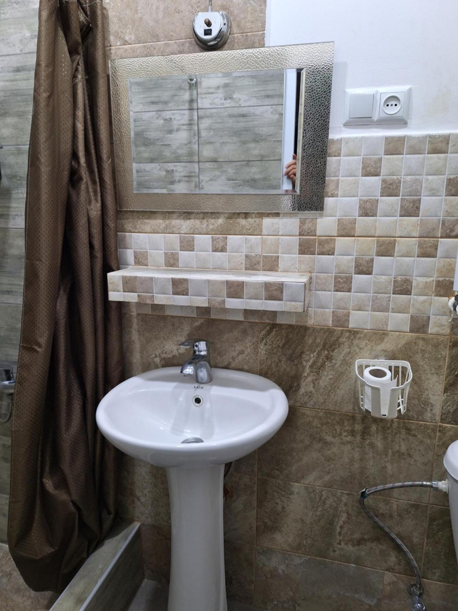 Guest House 15A Кутаиси Экстерьер фото