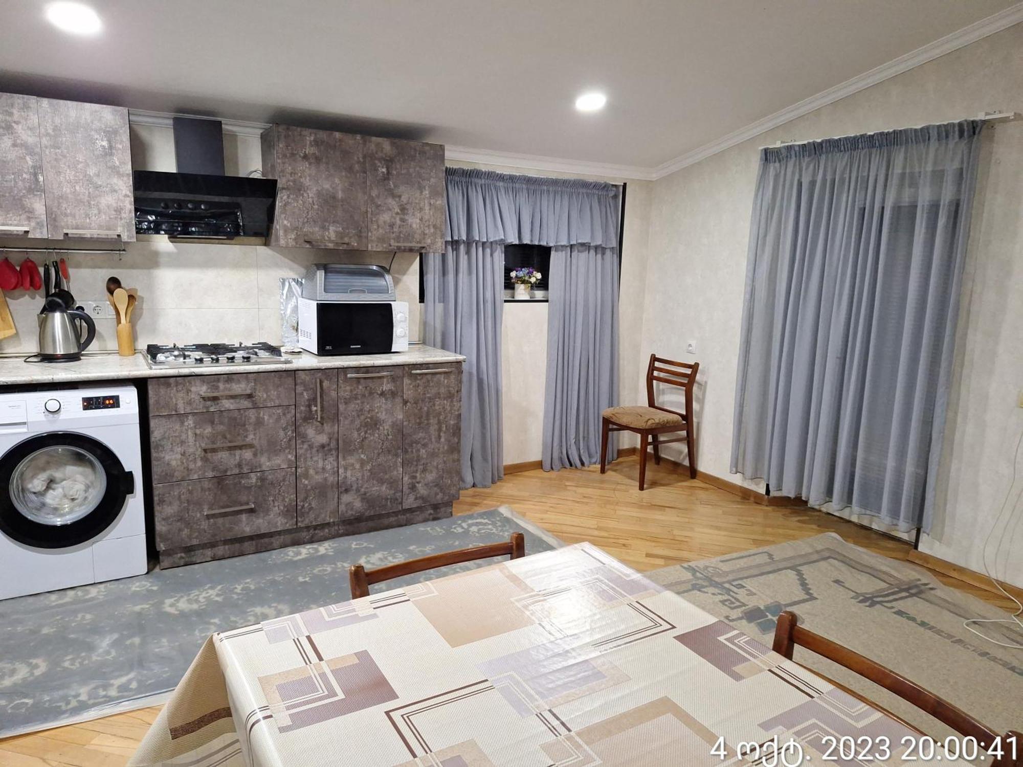 Guest House 15A Кутаиси Экстерьер фото
