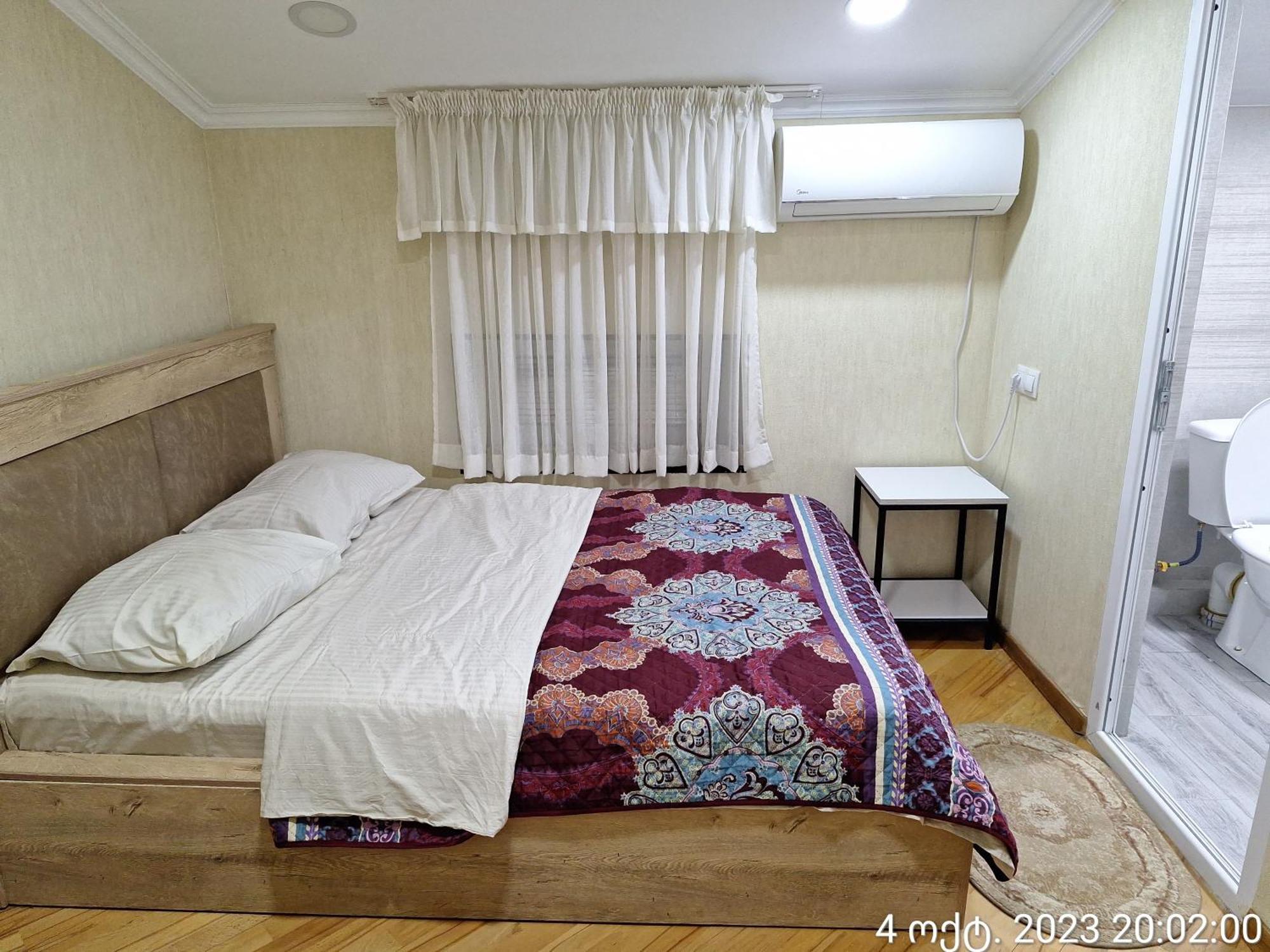 Guest House 15A Кутаиси Экстерьер фото