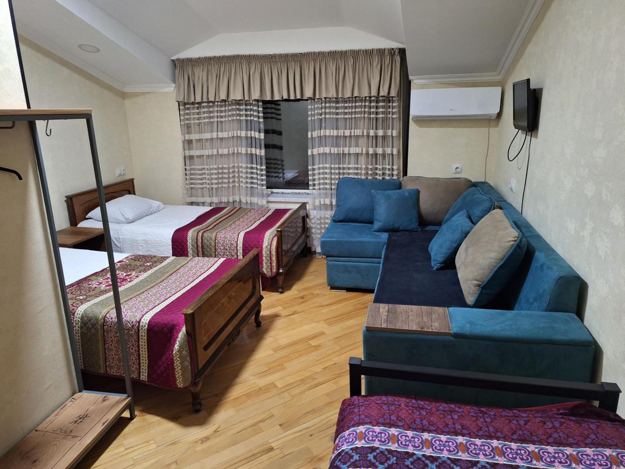Guest House 15A Кутаиси Экстерьер фото