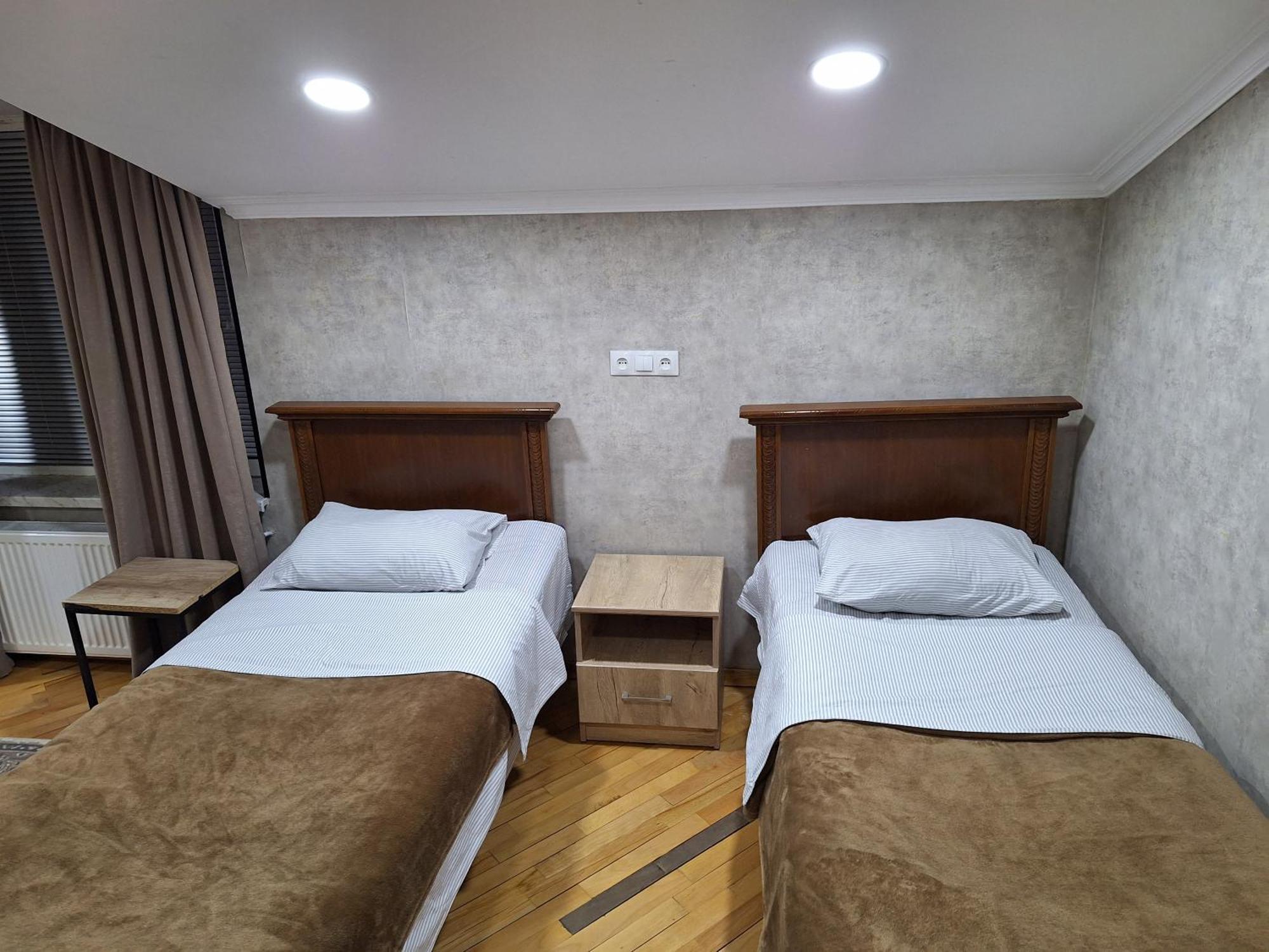 Guest House 15A Кутаиси Экстерьер фото