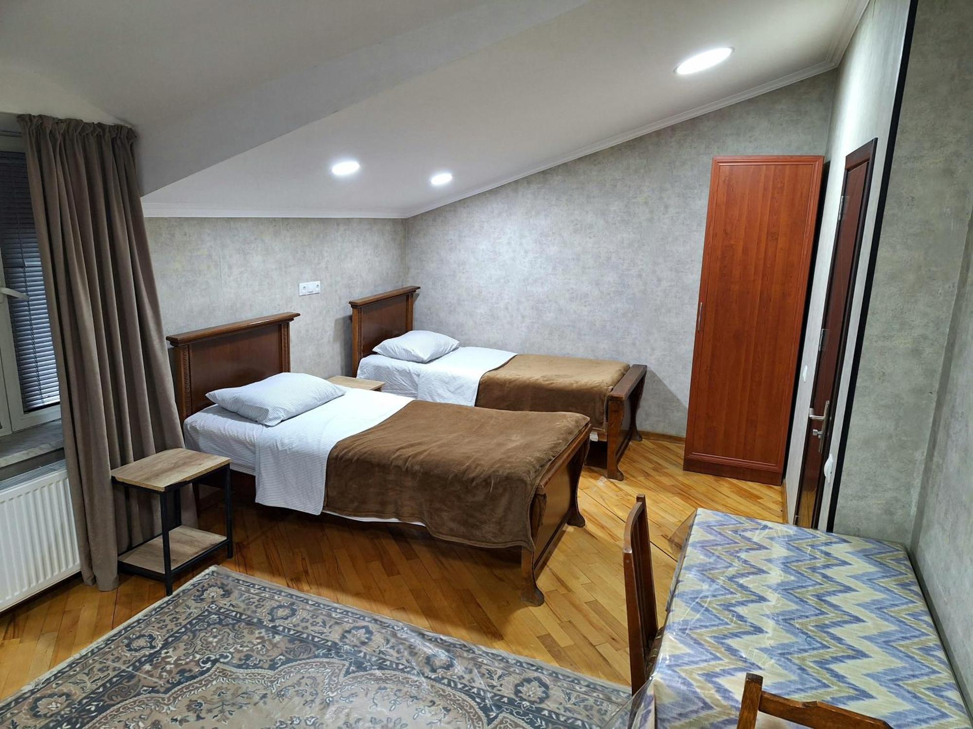 Guest House 15A Кутаиси Экстерьер фото