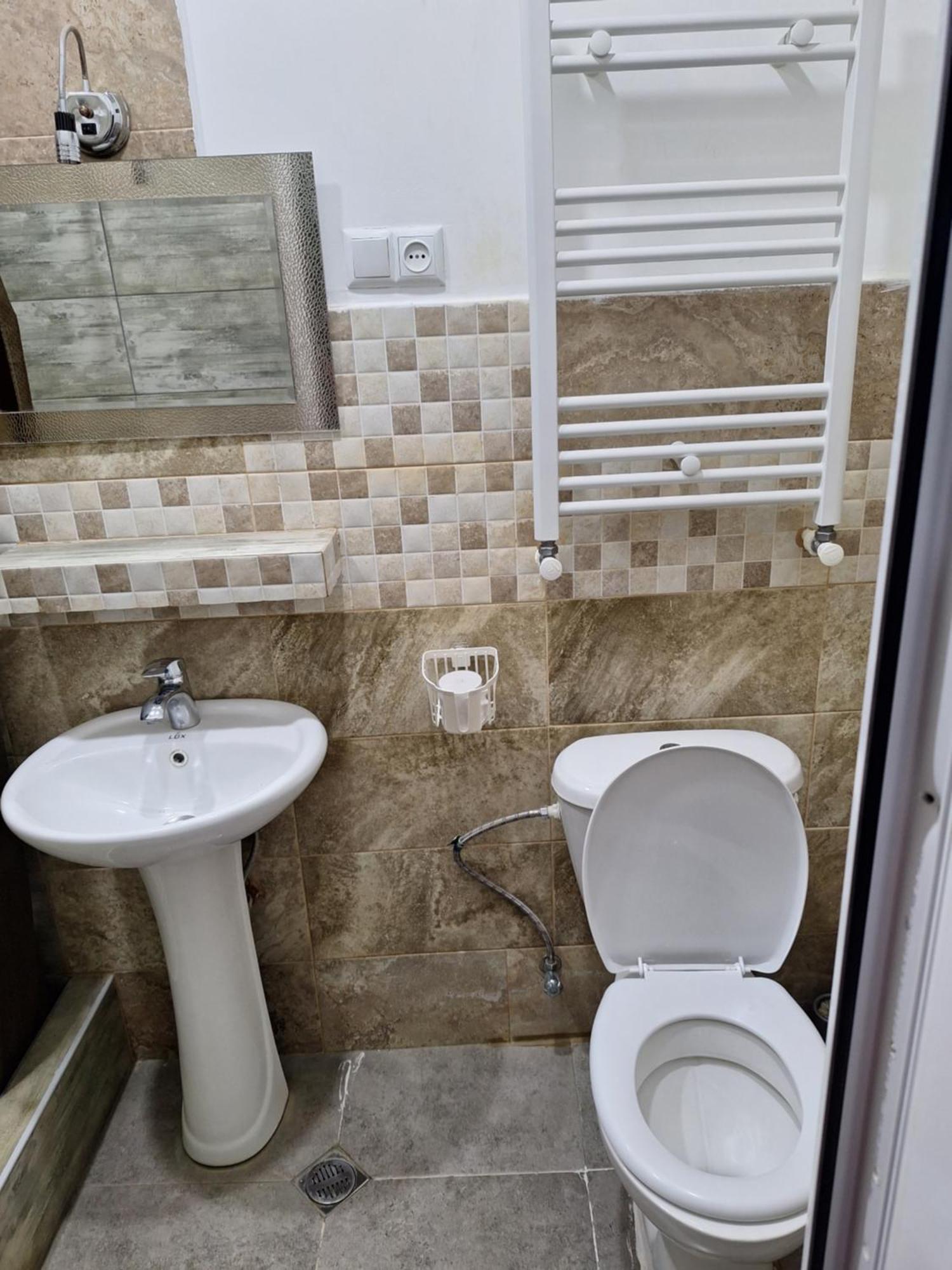 Guest House 15A Кутаиси Экстерьер фото